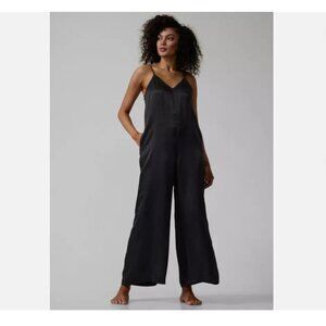 ATHLETA Calm Cool Sleep Romper Lounge SOFT Wide Leg Black Pockets #988502 RT$119